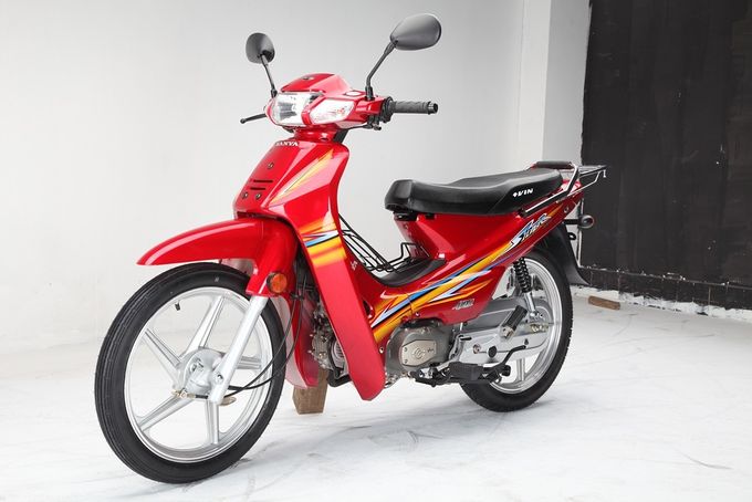 El color rojo Cub estupendo Bike el consumo de energía baja antideslizante del neumático del solo cilindro
